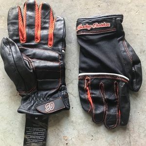 Harley Davidson ladies riding glove